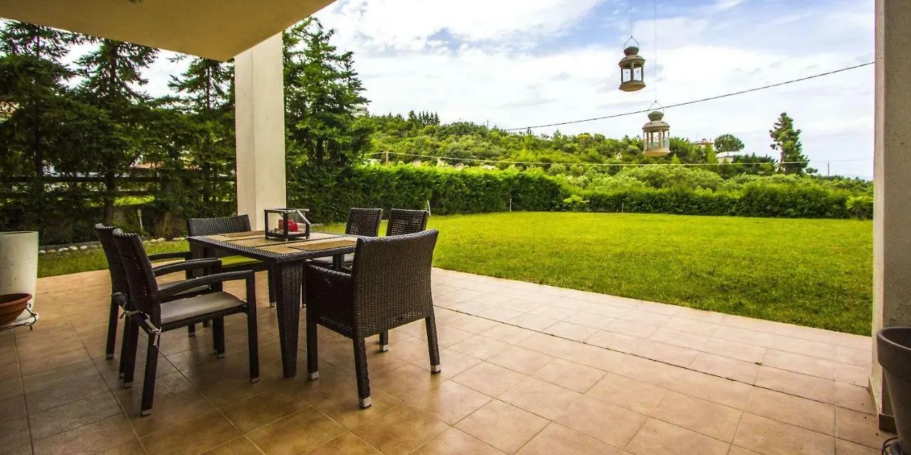 Vila Niki Villa Hanioti Greece