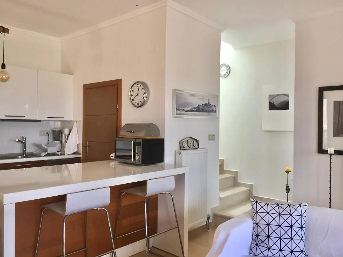 Vila Vila Niki CChanioti